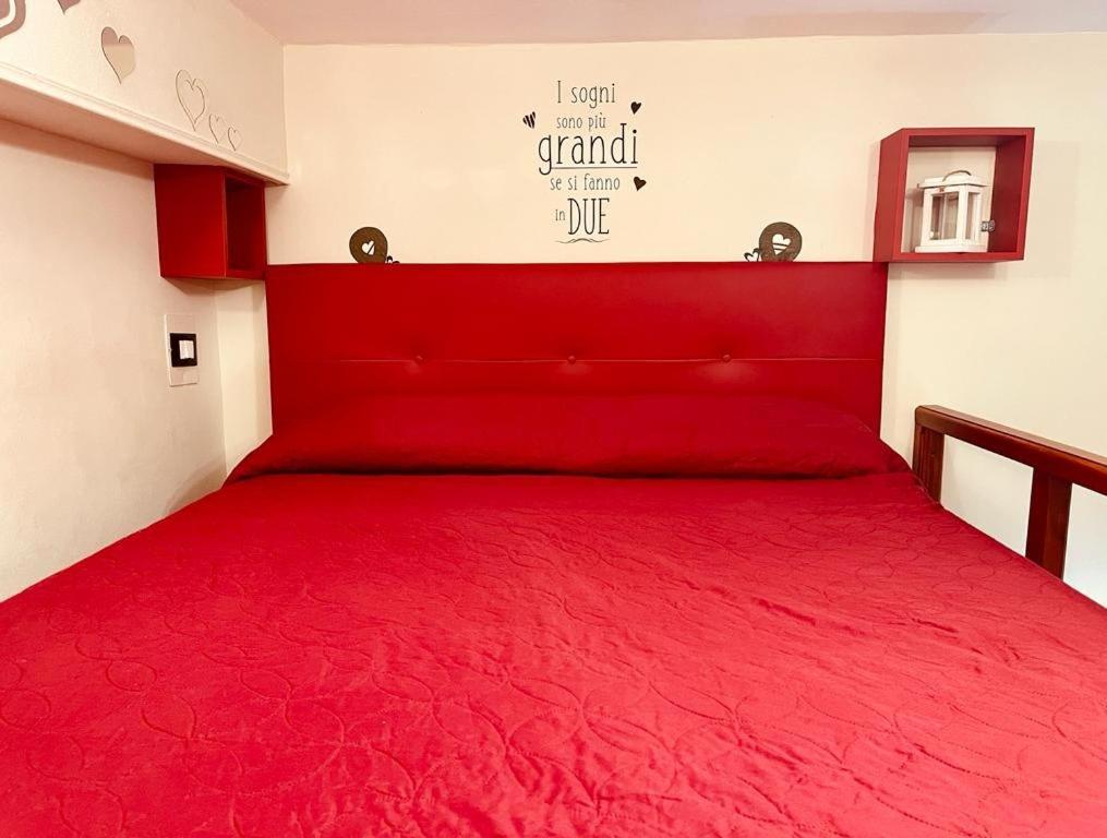 La Casa Di Eva Apartment ปาแลร์โม ภายนอก รูปภาพ