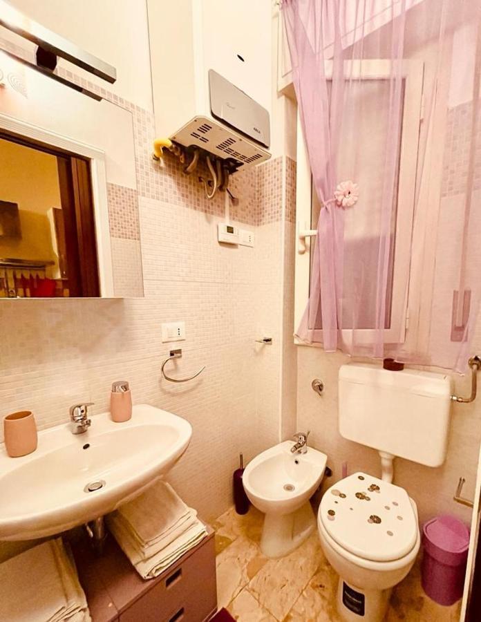 La Casa Di Eva Apartment ปาแลร์โม ภายนอก รูปภาพ