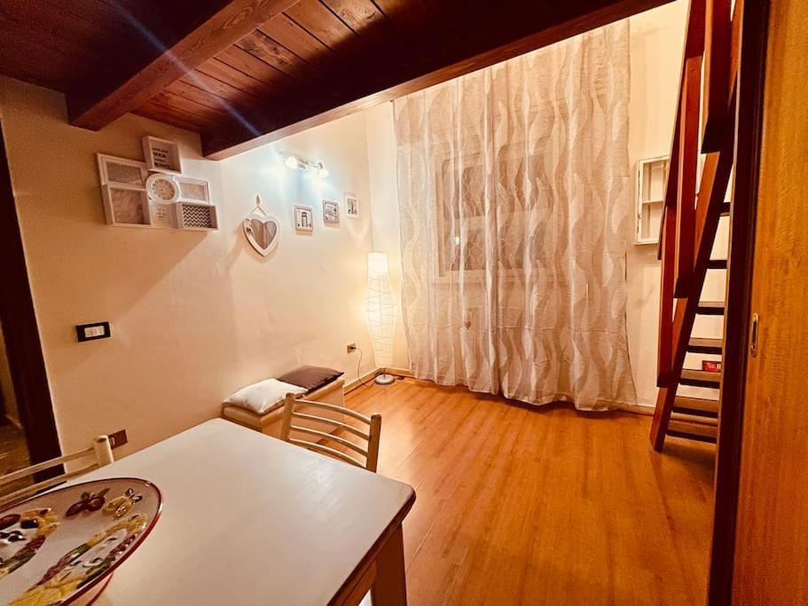 La Casa Di Eva Apartment ปาแลร์โม ภายนอก รูปภาพ