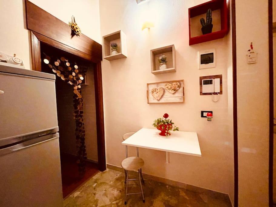 La Casa Di Eva Apartment ปาแลร์โม ภายนอก รูปภาพ
